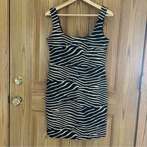 H&M ZEBRA Print Square Neckline Dress.       M